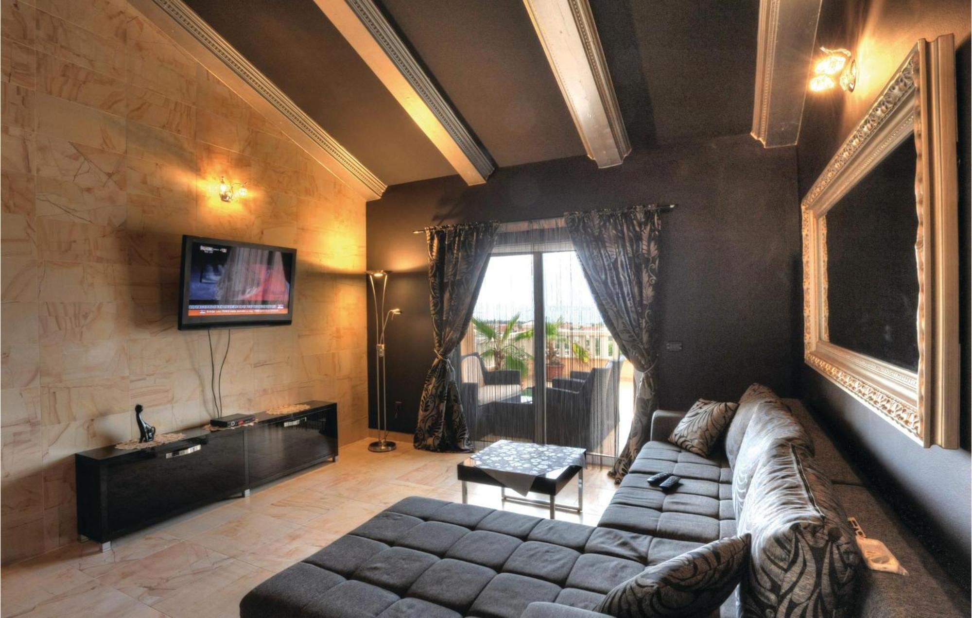Amazing Home In Kastel Stari With House Sea View Kaštela Exterior foto